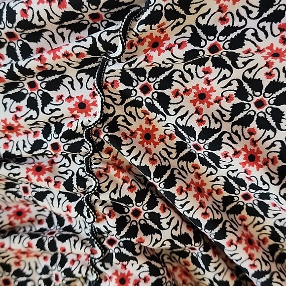 Max Studio XS ruched top - Picture 10 of 11